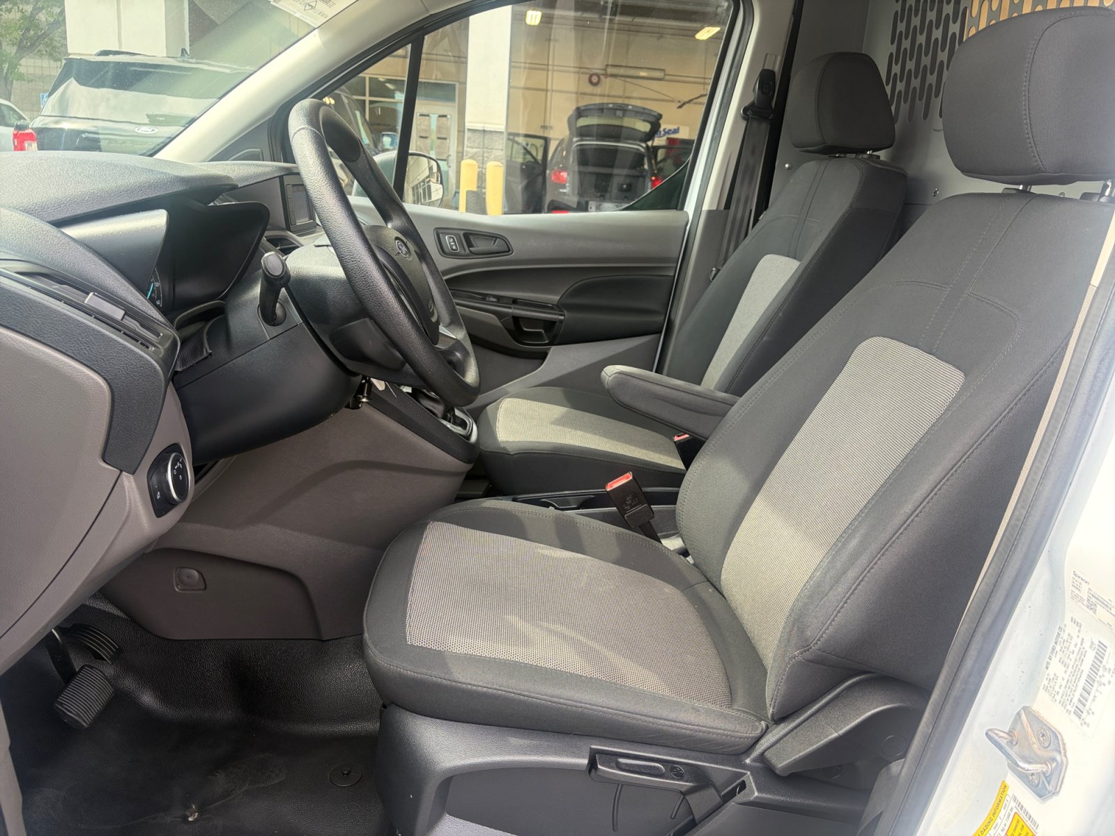 Used 2023 Ford Transit Connect XL FWD image 11
