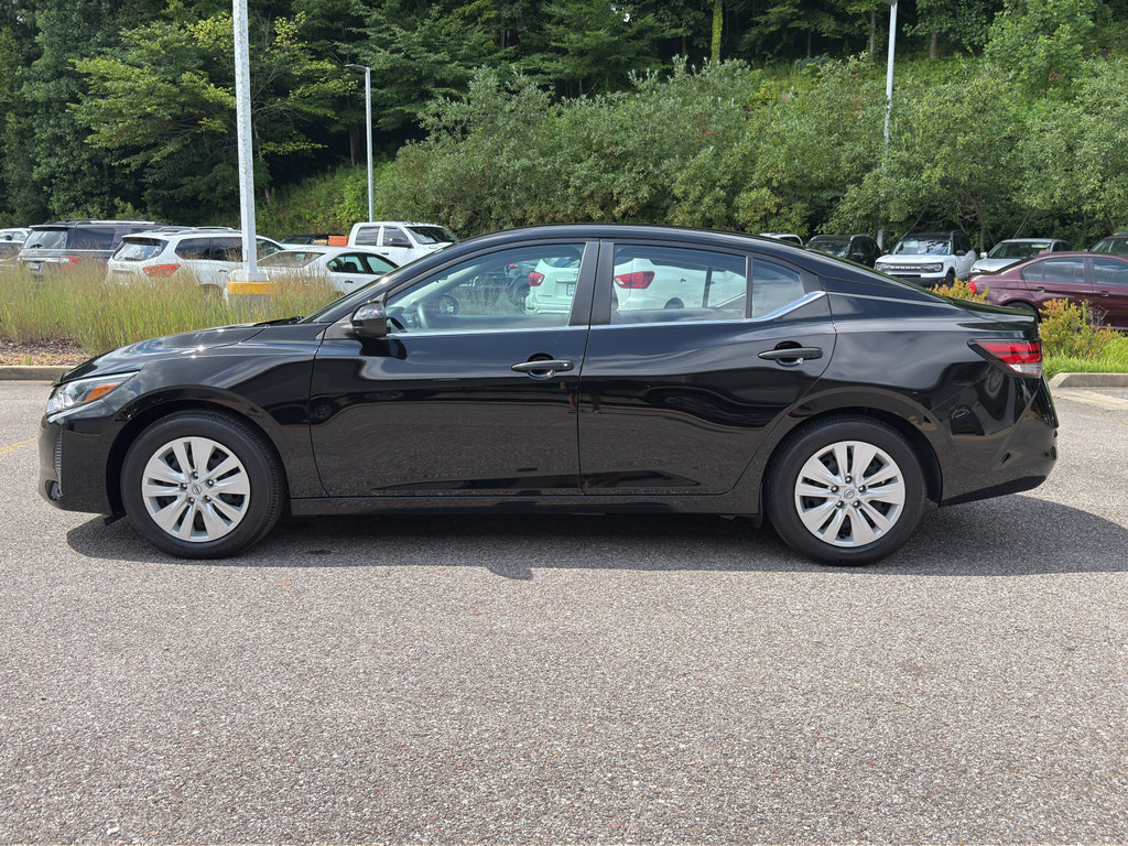 Certified 2025 Nissan Sentra S FWD image 6