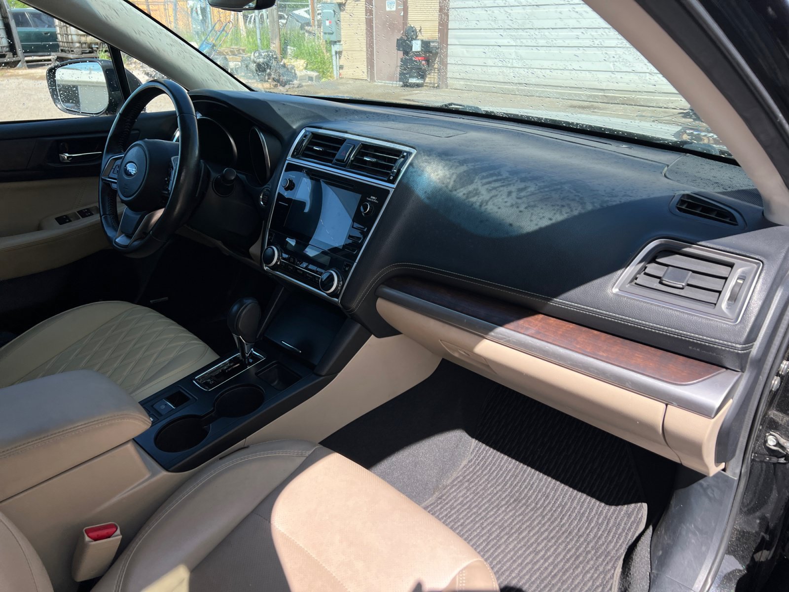 Used 2019 Subaru Outback 3.6R Limited w/ Popular Package #2 AWD/4WD image 16