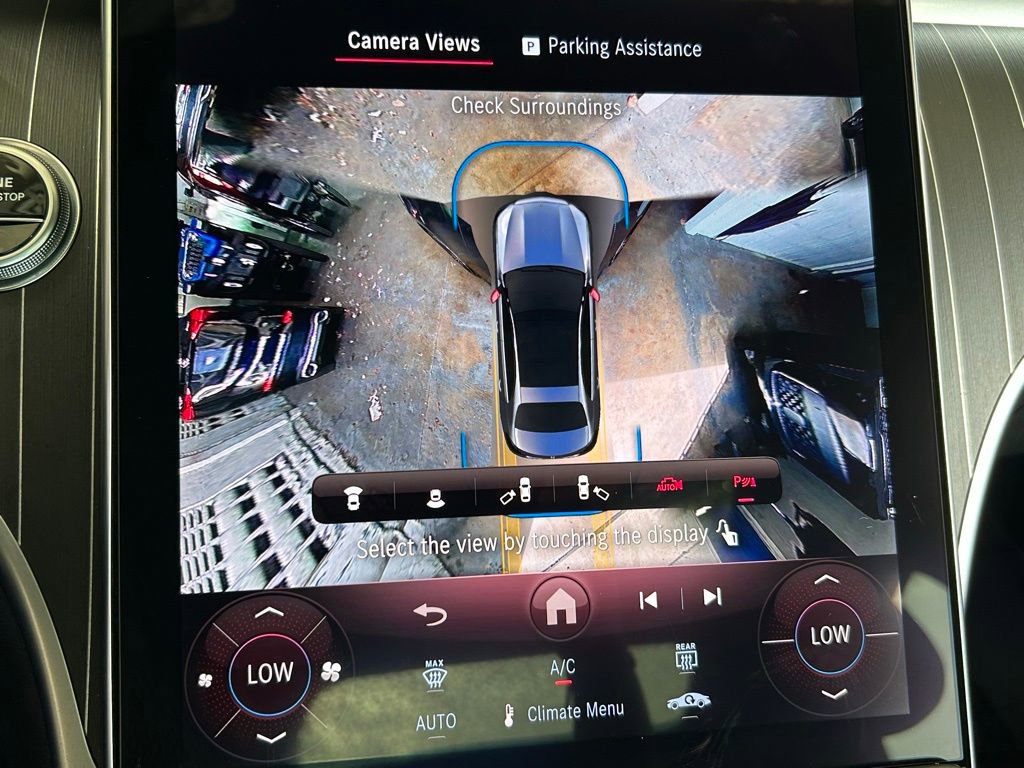 Used 2025 Mercedes-Benz C 300 4MATIC Sedan image 30