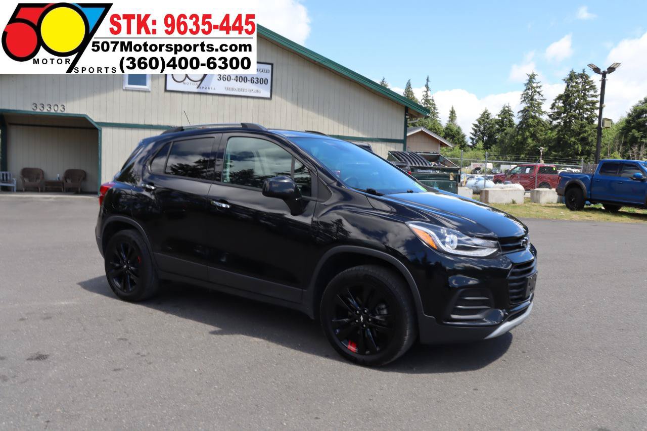 Used 2019 Chevrolet Trax LT w/ Sun & Sound Package AWD/4WD image 10