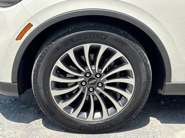 Used 2022 Lincoln Aviator Reserve w/ Elements Package Plus RWD image 26