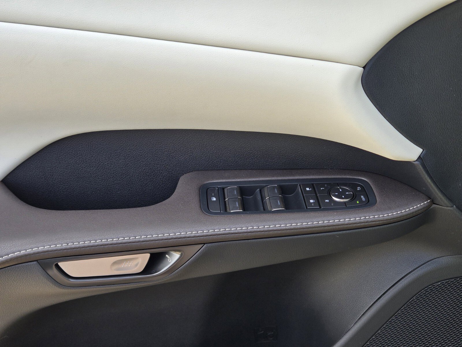 New 2026 Lexus RX 350h AWD/4WD image 10