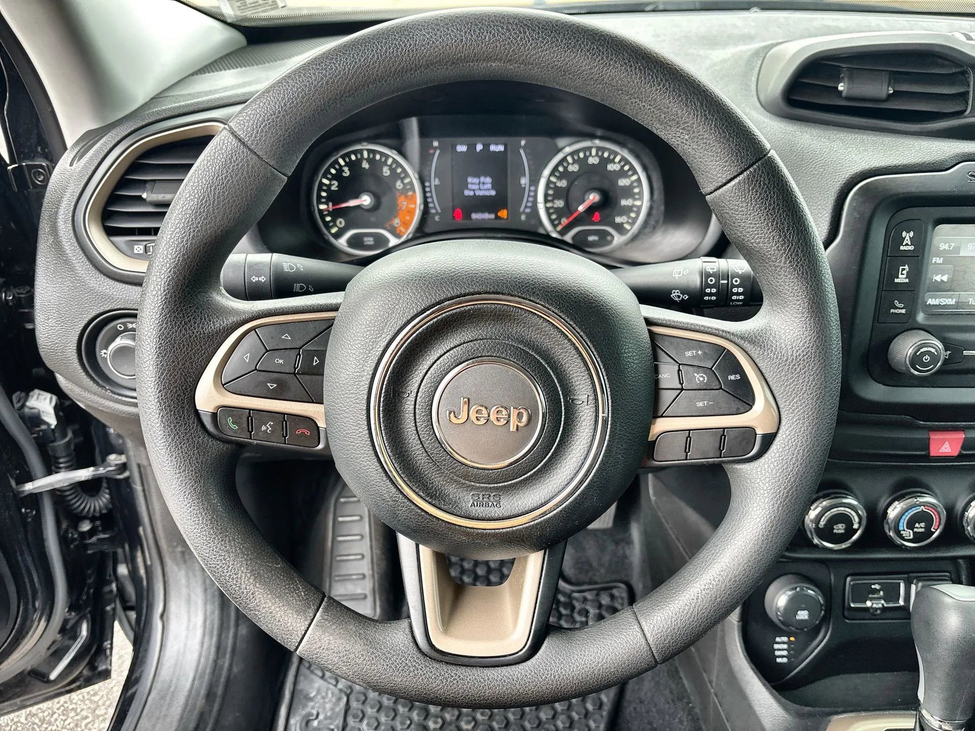 Used 2017 Jeep Renegade Sport w/ Power & Air Group image 11