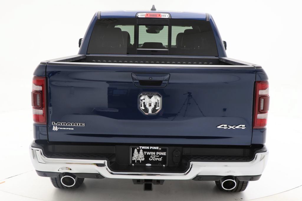 Used 2024 RAM 1500 Laramie AWD/4WD image 7