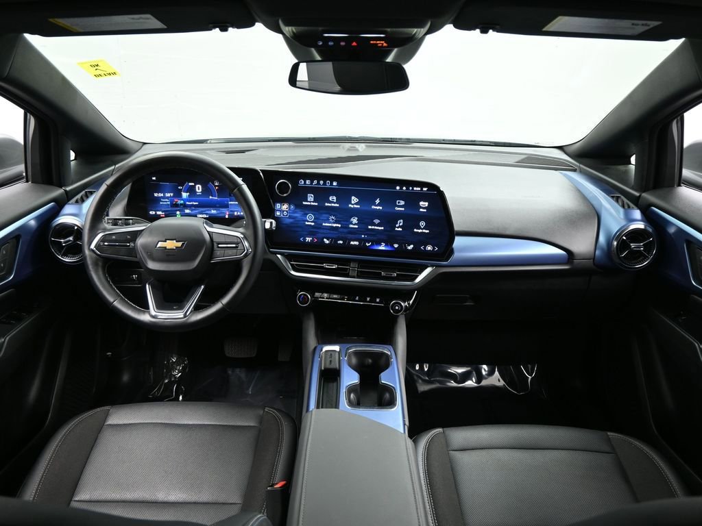 Used 2025 Chevrolet Equinox EV LT w/ Convenience Package image 28