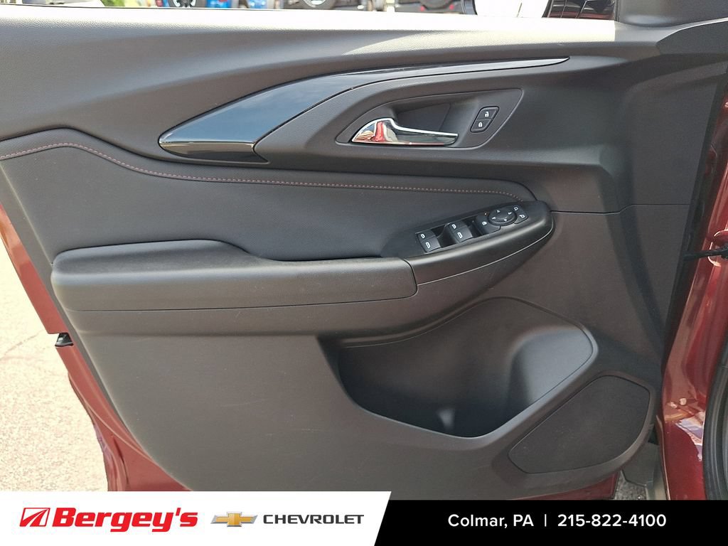 Certified 2022 Chevrolet TrailBlazer RS AWD/4WD image 15