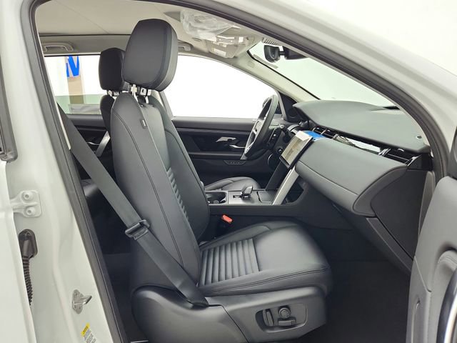 Certified 2025 Land Rover Discovery Sport S image 18
