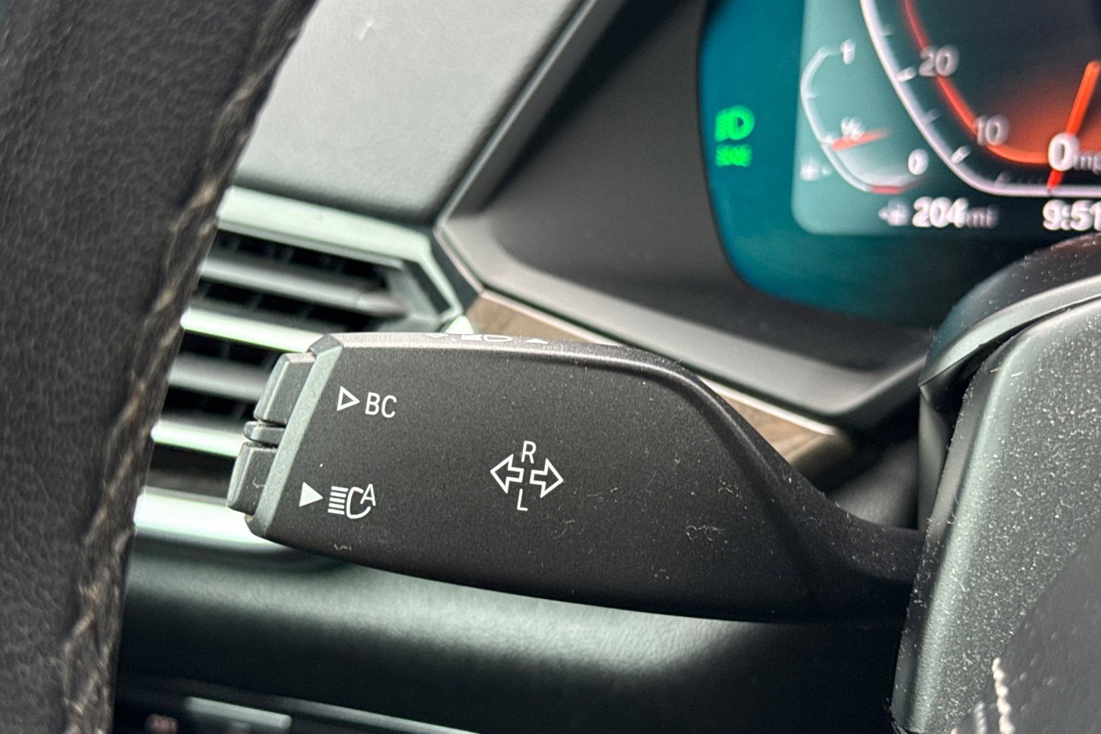 Used 2022 BMW X5 xDrive40i w/ Climate Comfort Package image 30