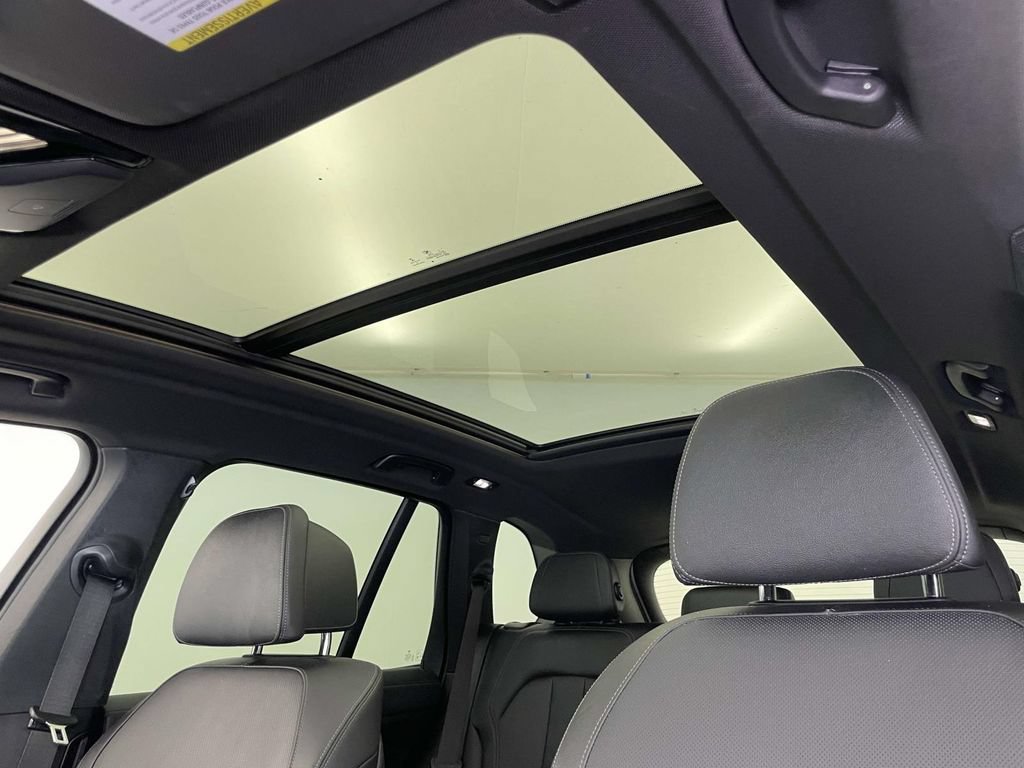 Used 2022 BMW X5 xDrive45e w/ Luxury Seating Package AWD/4WD image 18
