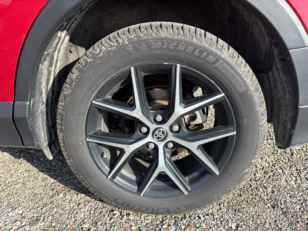 Used 2016 Toyota RAV4 SE AWD/4WD image 6
