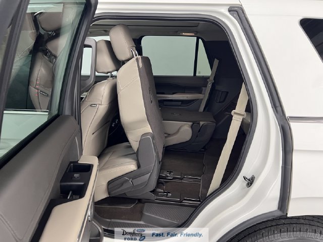 Used 2021 Ford Expedition XLT RWD image 32