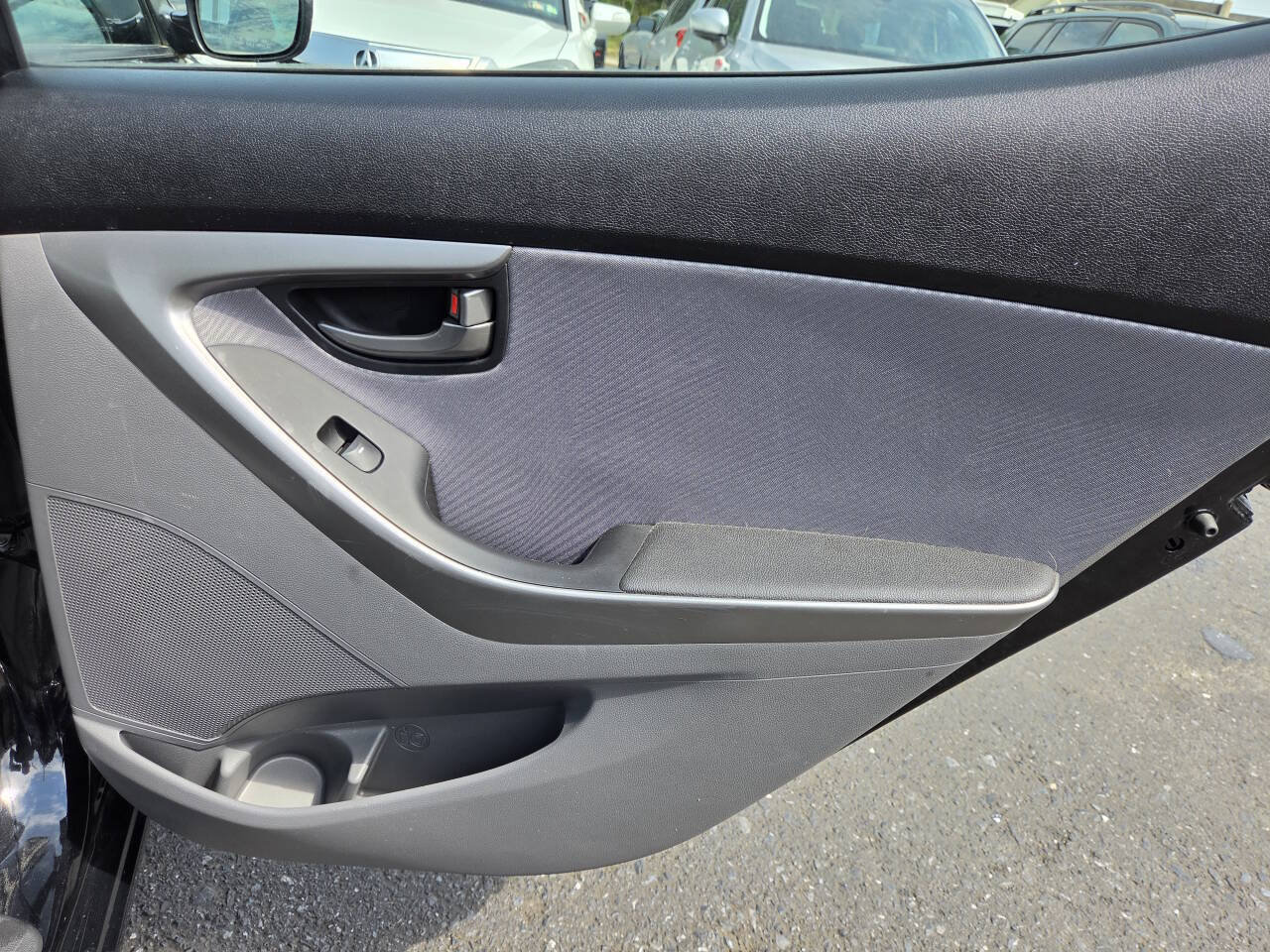 Used 2013 Hyundai Elantra GLS w/ Preferred Pkg FWD image 29