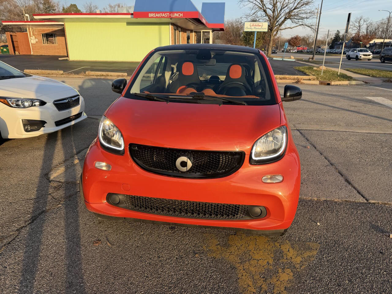 Used 2016 smart fortwo passion image 4