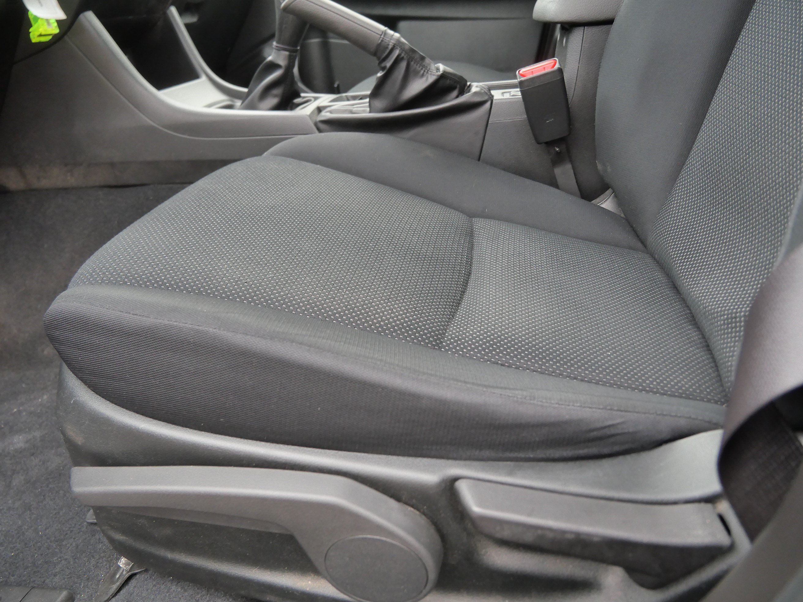 Used 2013 Subaru Impreza 2.0i Premium w/ Alloy Wheel Pkg + Moonroof AWD/4WD image 20