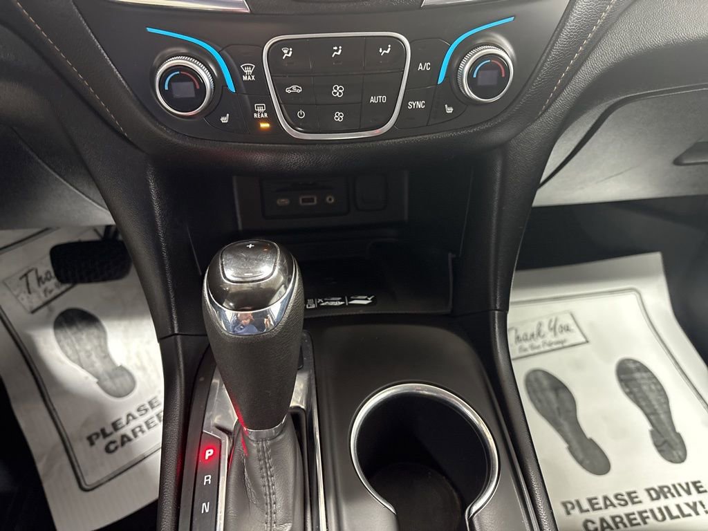 Used 2020 Chevrolet Equinox Premier image 16