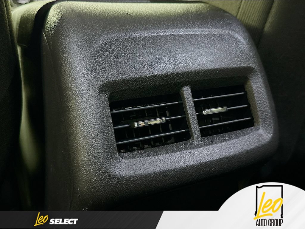 Used 2020 Chevrolet Equinox LS w/ LS Convenience Package AWD/4WD image 26