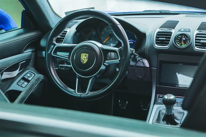 Used 2016 Porsche Cayman GT4 RWD image 60