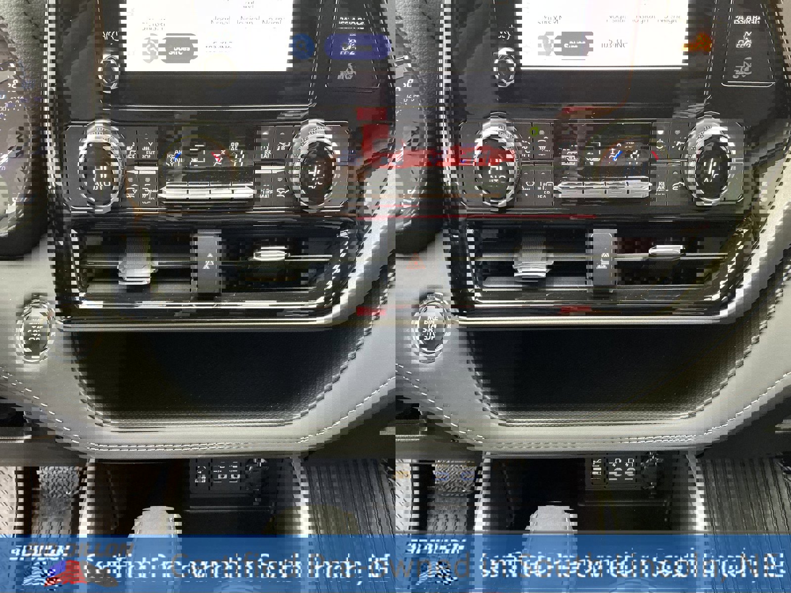 Used 2023 Toyota Highlander LE image 12