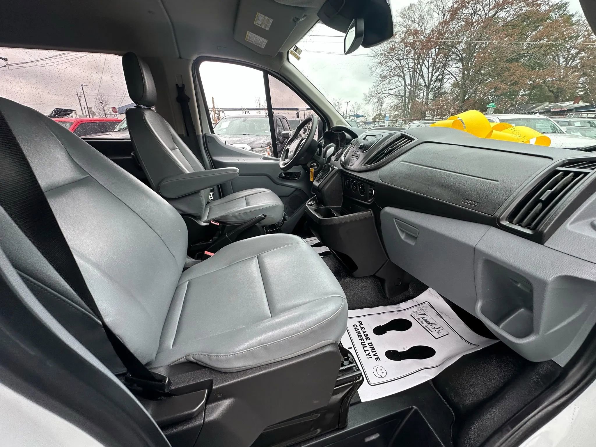 Used 2017 Ford Transit 350 XL image 20