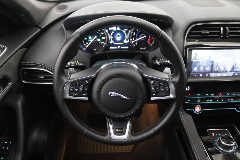 Used 2020 Jaguar F-PACE S AWD/4WD image 25