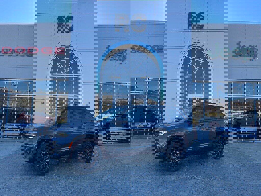 New 2025 Jeep Grand Cherokee Limited image 1