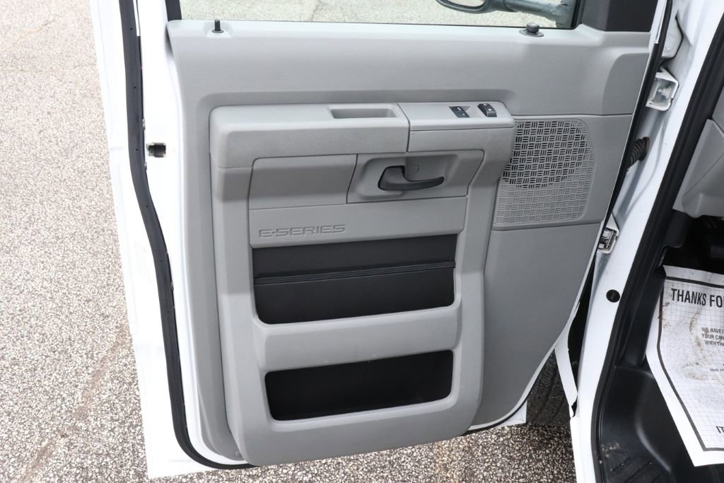 Used 2024 Ford E-450 and Econoline 450 Super Duty w/ Power Windows & Locks Group image 26