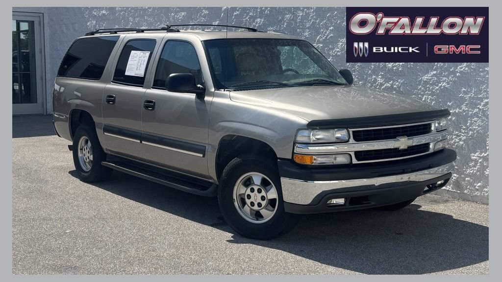 Used 2003 Chevrolet Suburban LS w/ LS Preferred Equipment Group AWD/4WD image 1