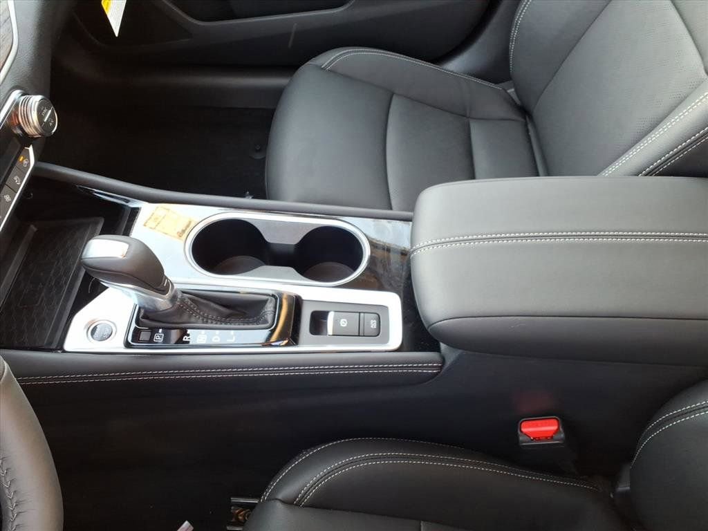 New 2025 Nissan Altima 2.5 SL image 15