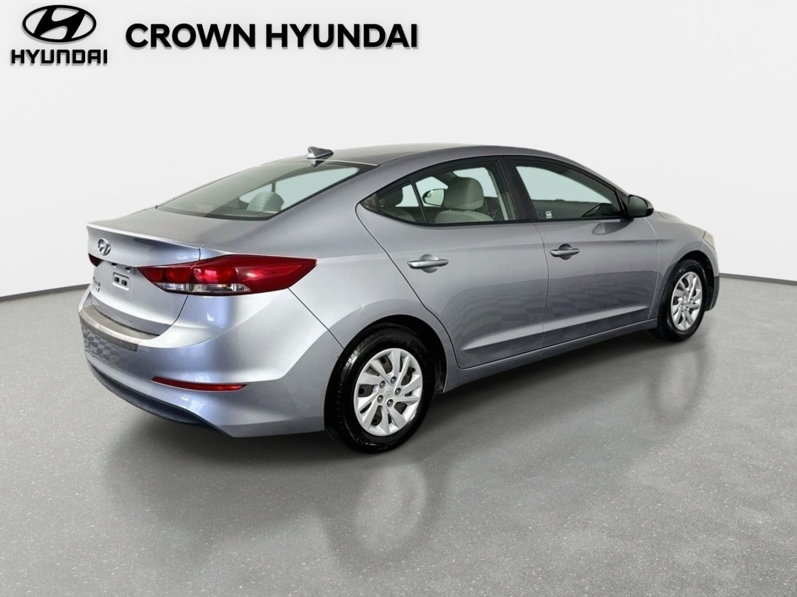 Used 2017 Hyundai Elantra SE FWD image 5