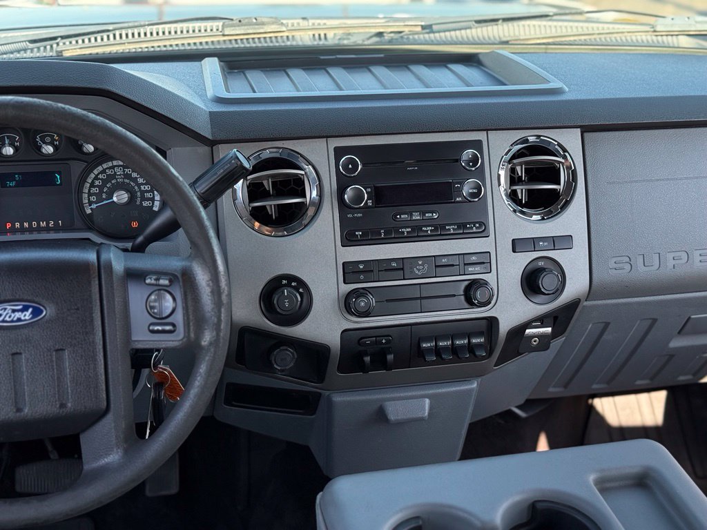 Used 2016 Ford F250 XLT w/ Snow Plow Prep Package AWD/4WD image 16