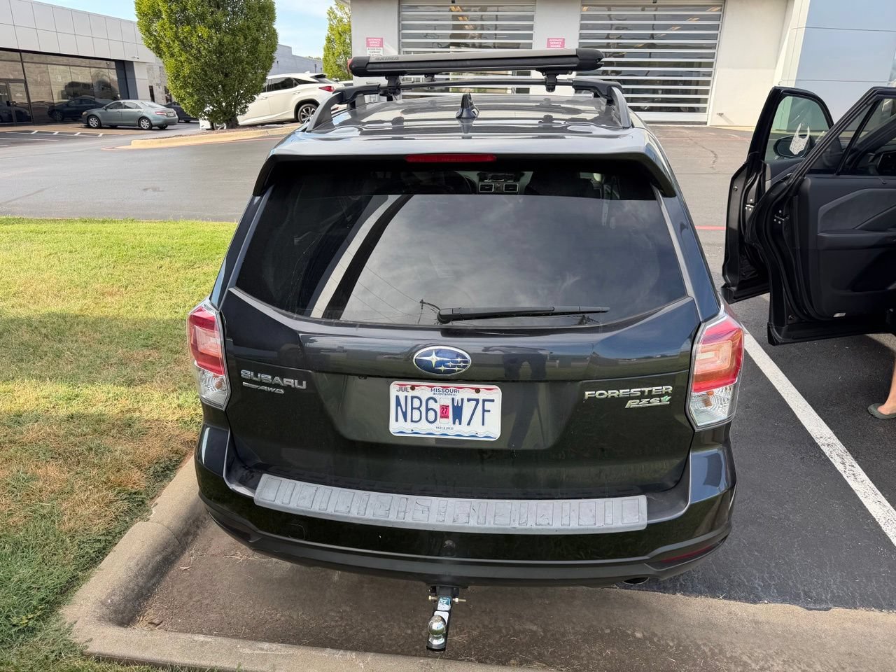 Used 2017 Subaru Forester 2.5i Limited w/ Rugged Package #2 AWD/4WD image 5