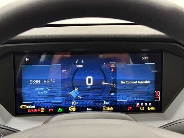 New 2027 Chevrolet Bolt LT FWD image 32