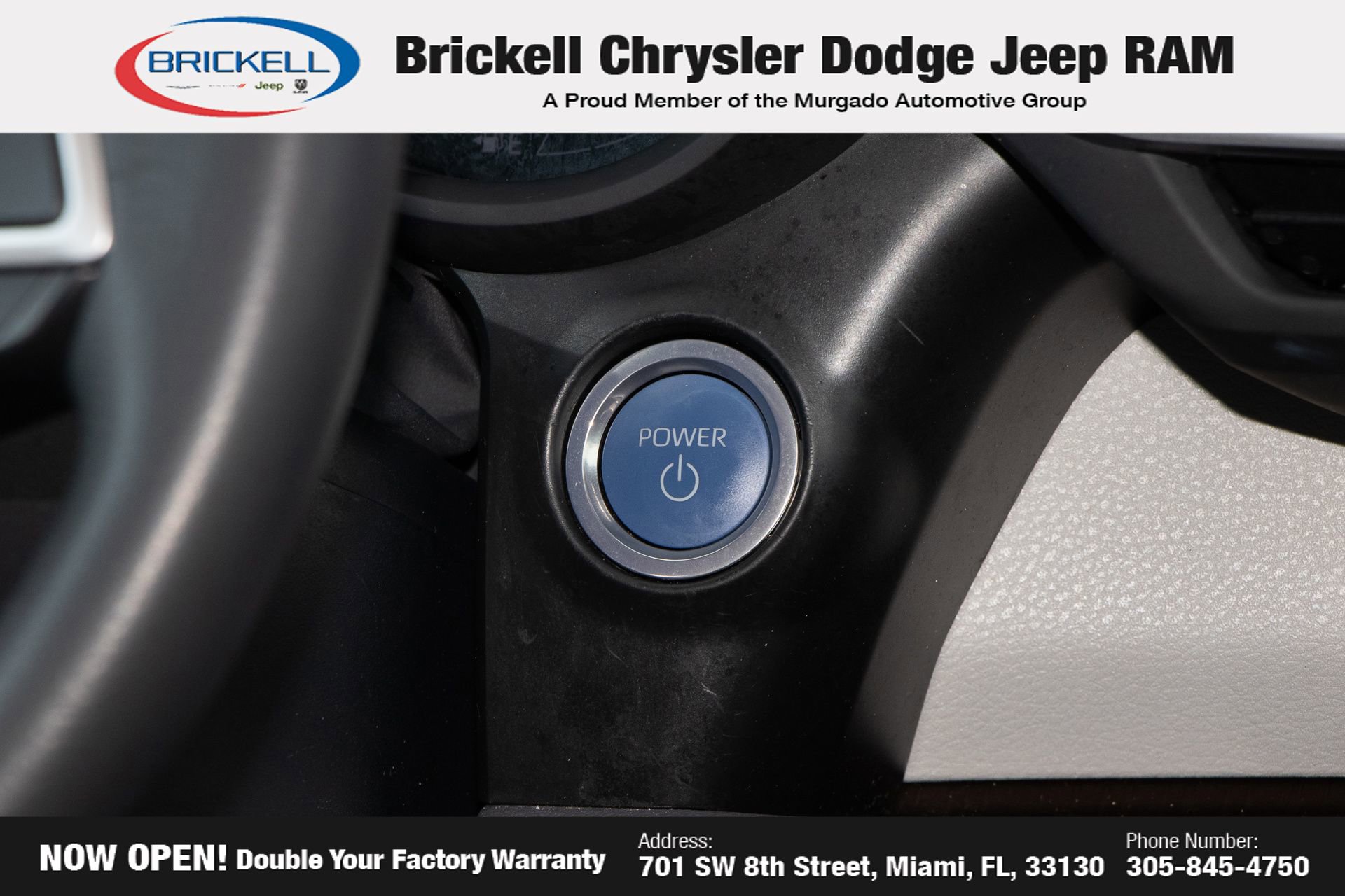 Used 2024 Toyota Sienna XLE FWD image 21