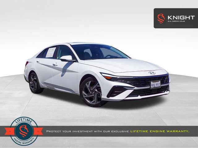 Used 2025 Hyundai Elantra Limited w/ Cargo Package