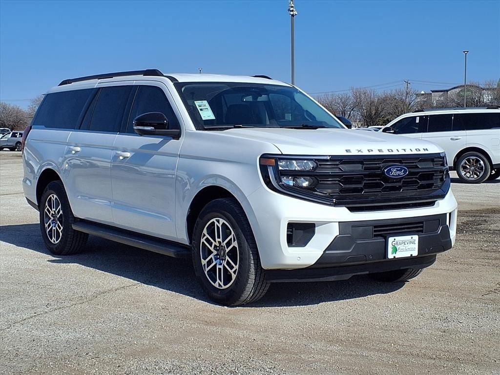 New 2026 Ford Expedition Max Active RWD image 10