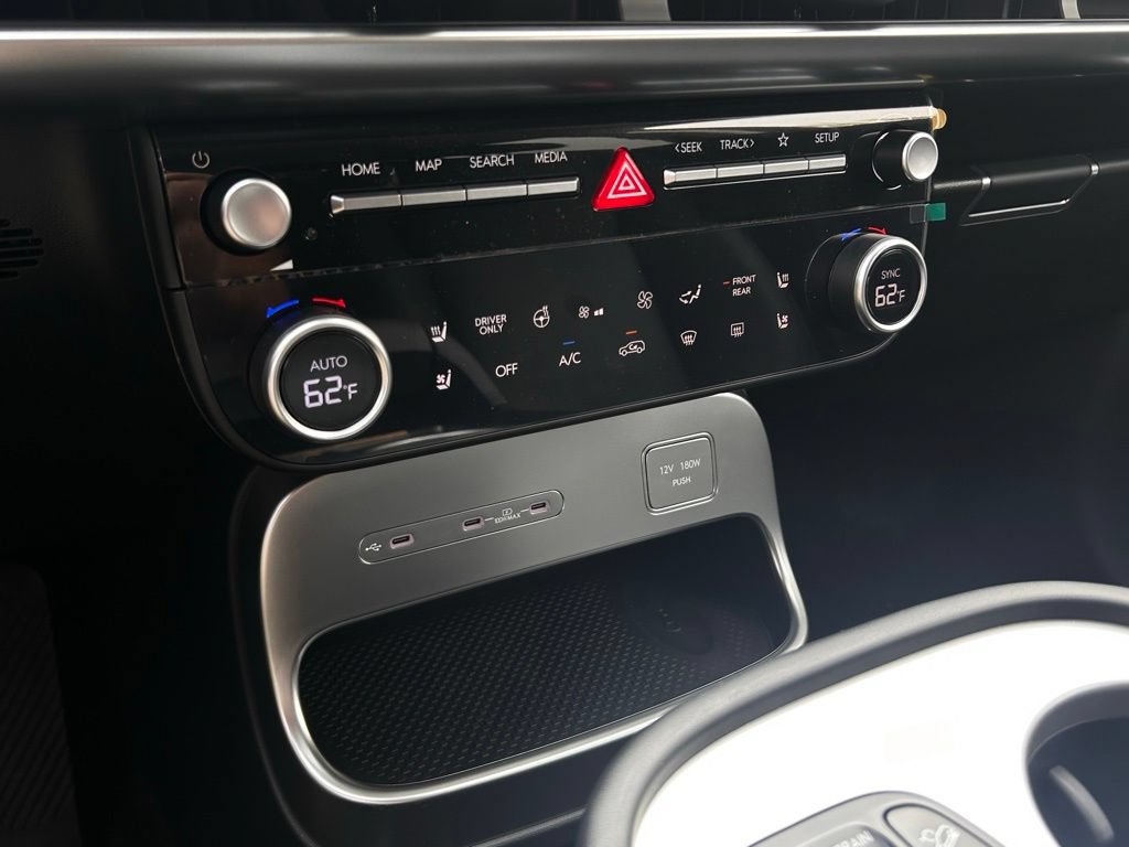 New 2026 Hyundai Ioniq 9 SEL AWD/4WD image 20