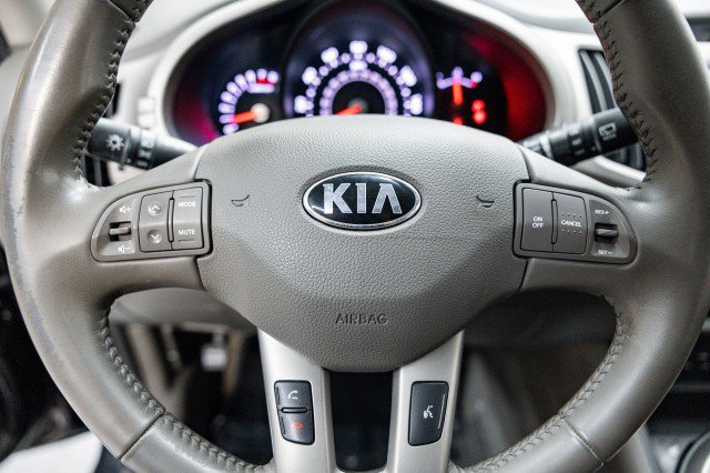 Used 2016 Kia Sportage EX image 12