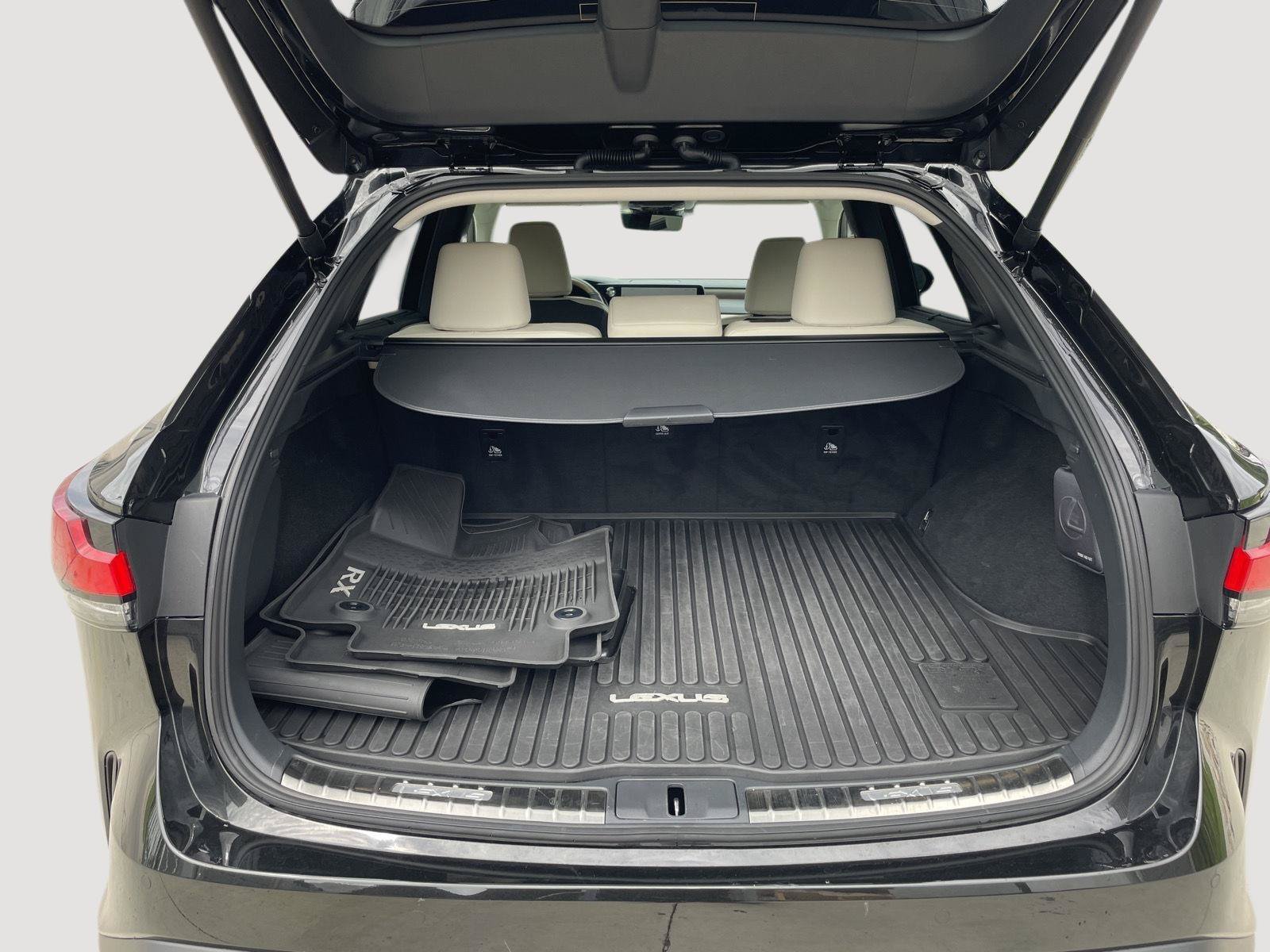 Used 2025 Lexus RX 350 AWD w/ Convenience Package image 8