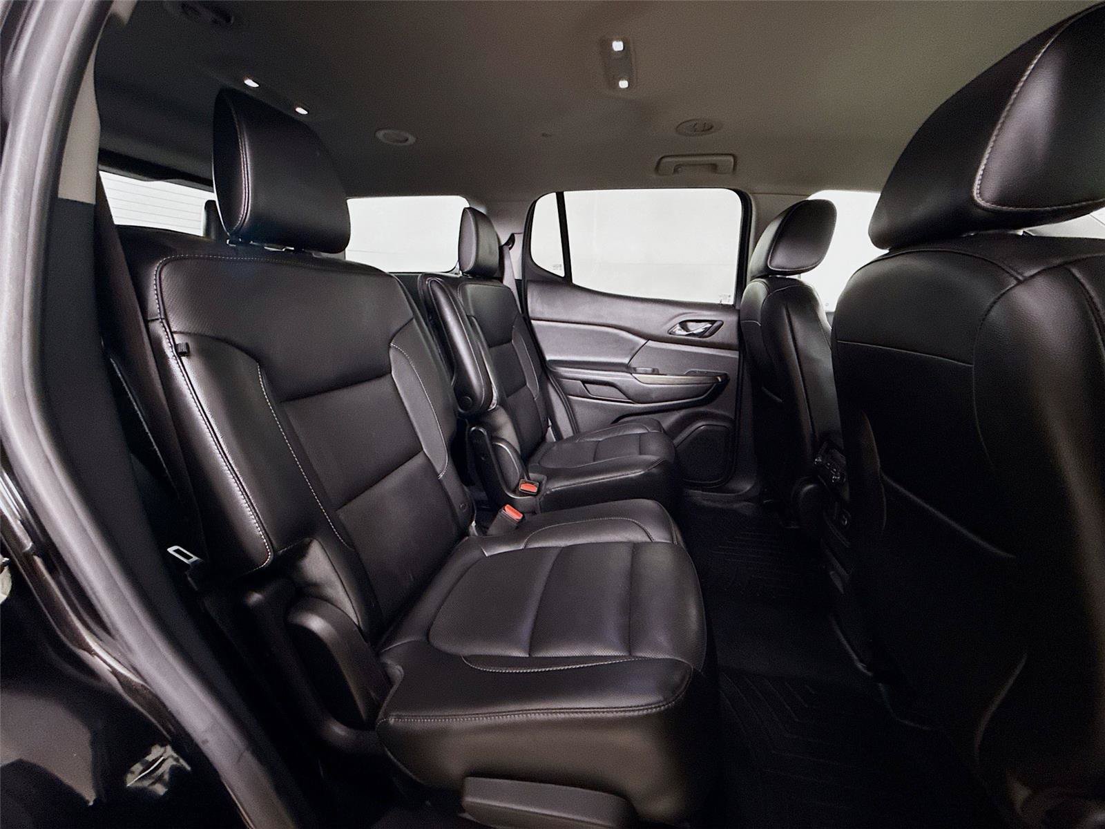 Used 2019 GMC Acadia SLT w/ Black Edition AWD/4WD image 29