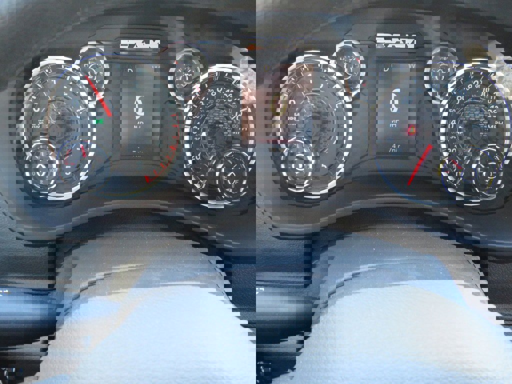 New 2024 RAM 3500 Tradesman image 22