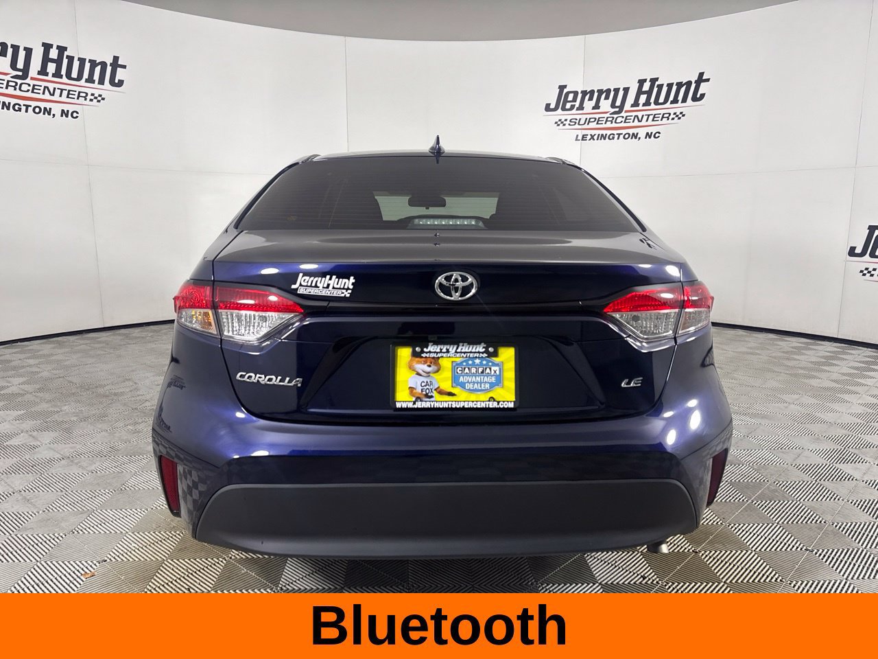 Used 2025 Toyota Corolla LE FWD image 7