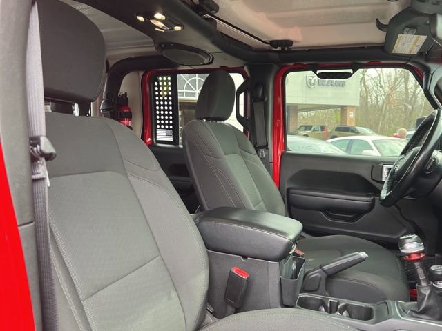 Used 2022 Jeep Gladiator Willys image 27