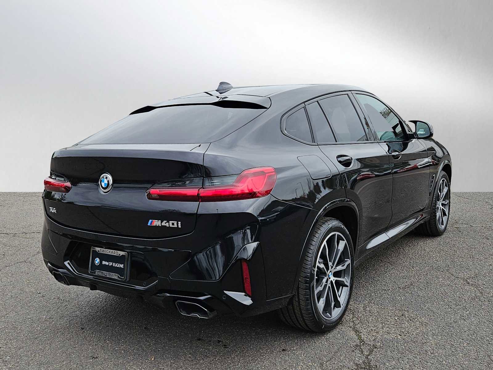 New 2025 BMW X4 M40i w/ Premium Package image 3