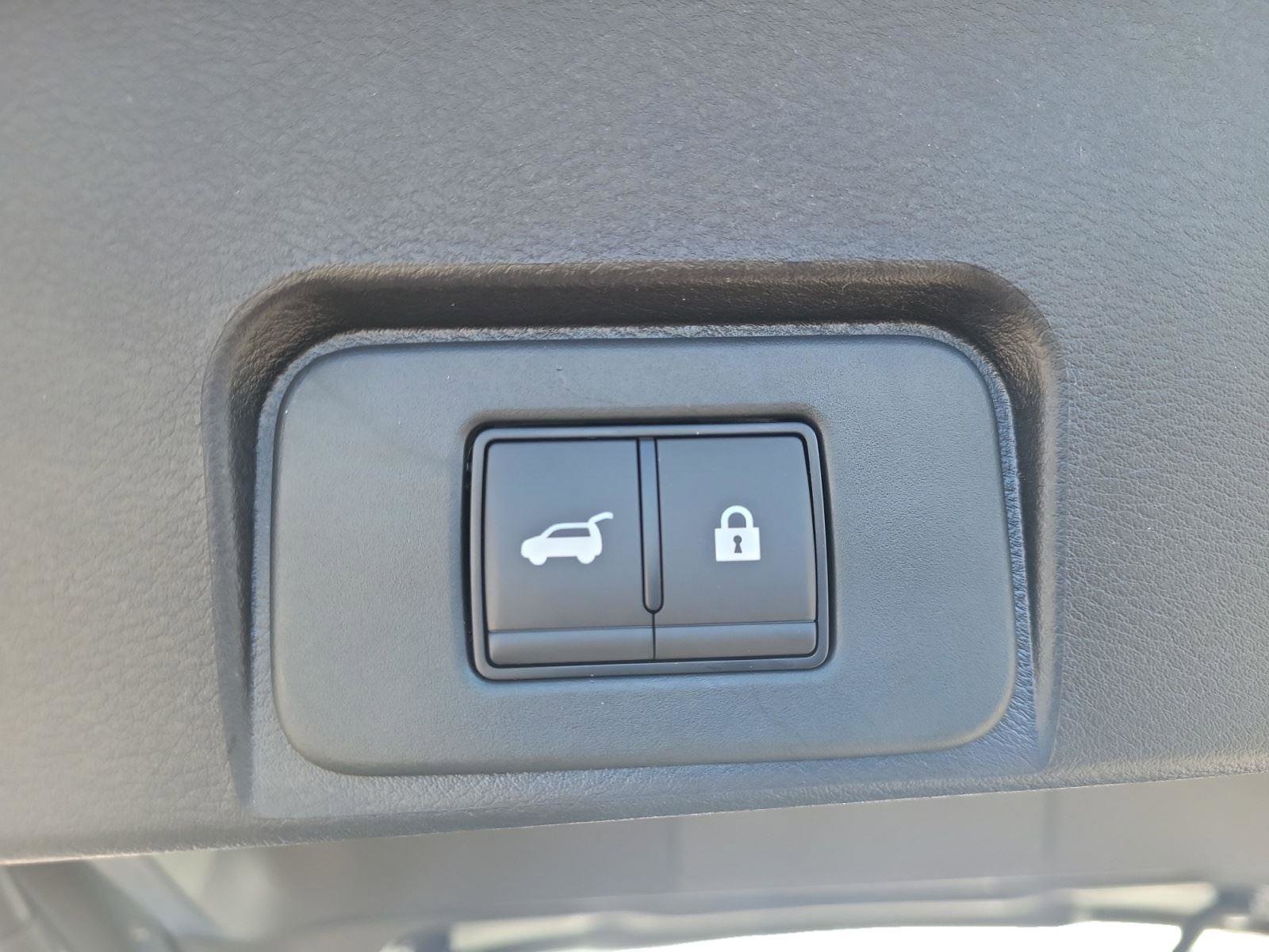 New 2026 Nissan Rogue SV image 22