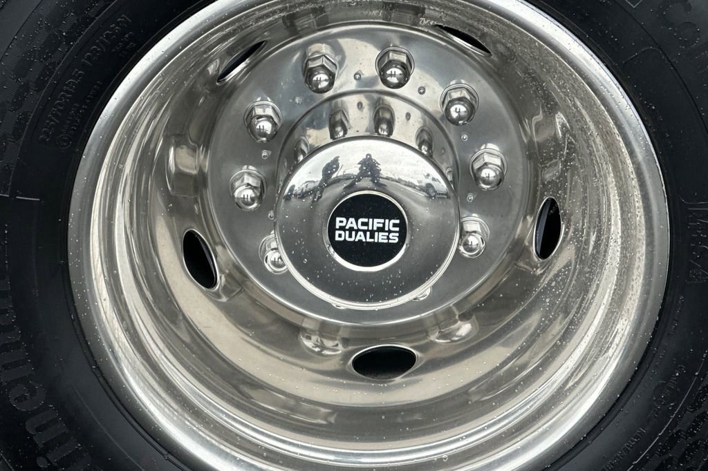 Used 2019 Ford F550 4x4 Crew Cab Super Duty image 21