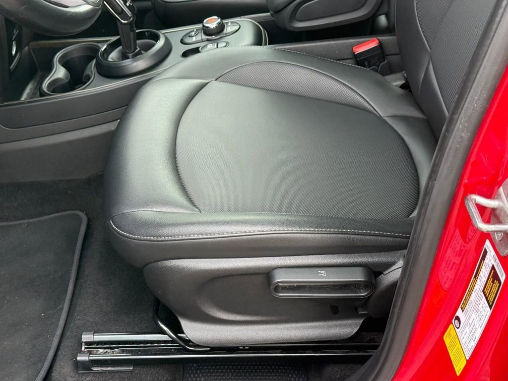 Used 2022 MINI Cooper Countryman image 17