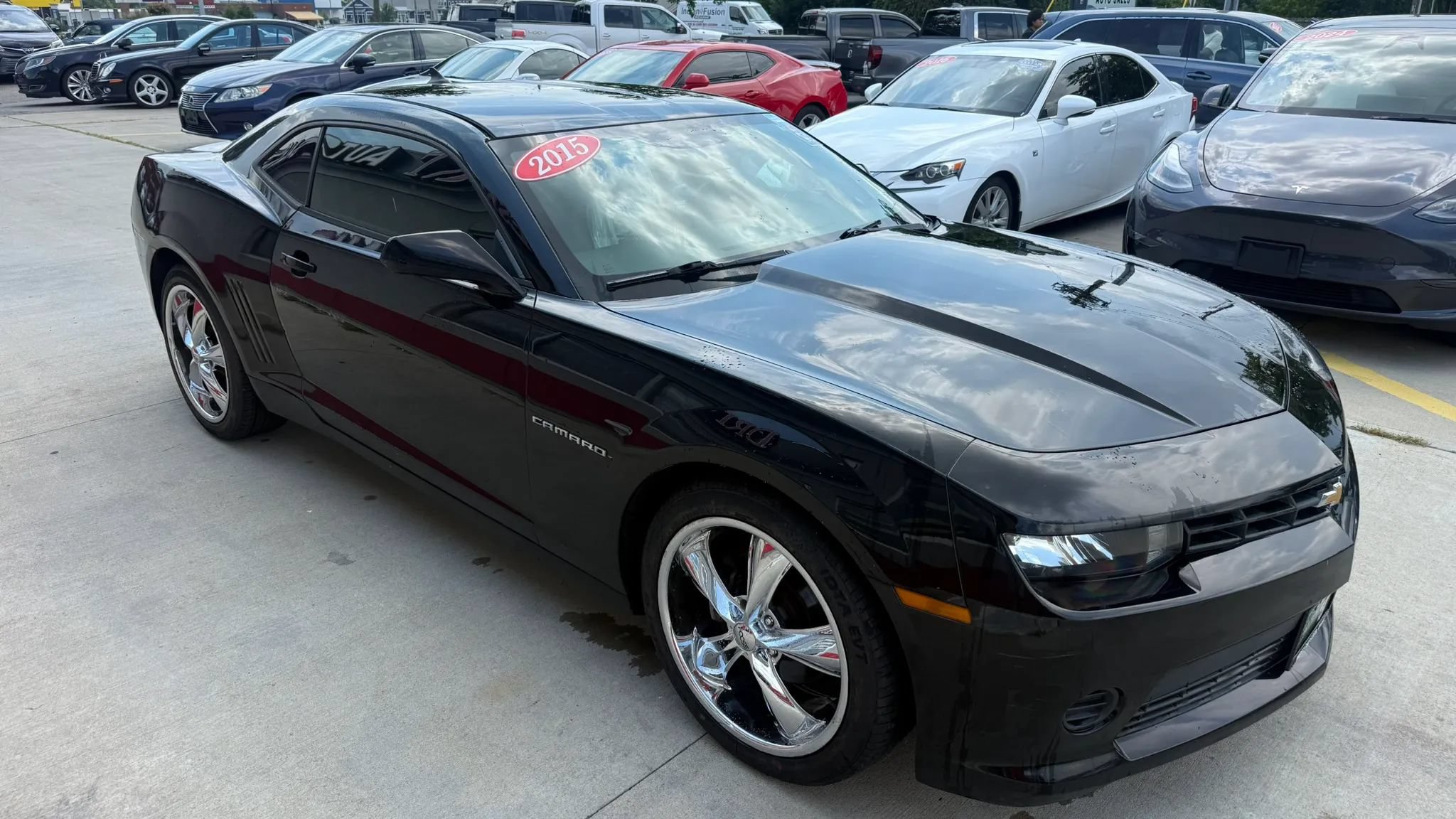 Used 2015 Chevrolet Camaro LS RWD image 2