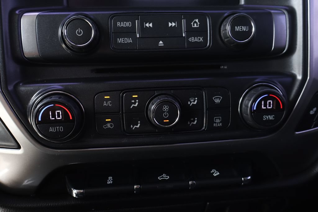 Used 2018 Chevrolet Silverado 1500 LT w/ All Star Edition AWD/4WD image 37