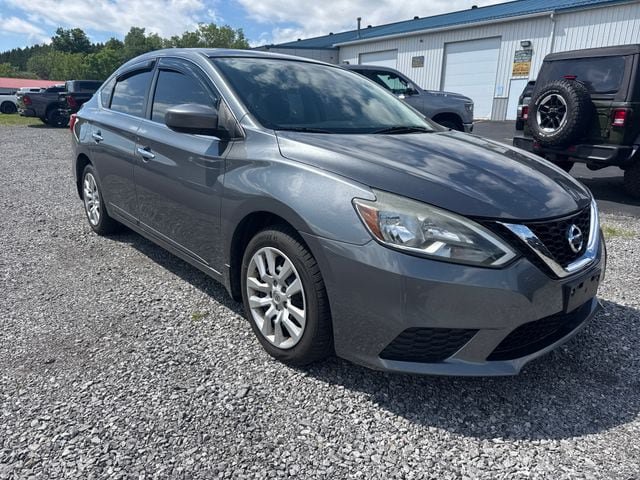 Used 2018 Nissan Sentra SV w/ Premium Package (P01) FWD image 1